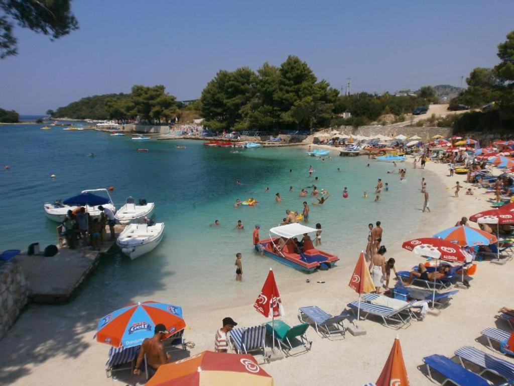 Vila Pasqyra Ksamil Bagian luar foto