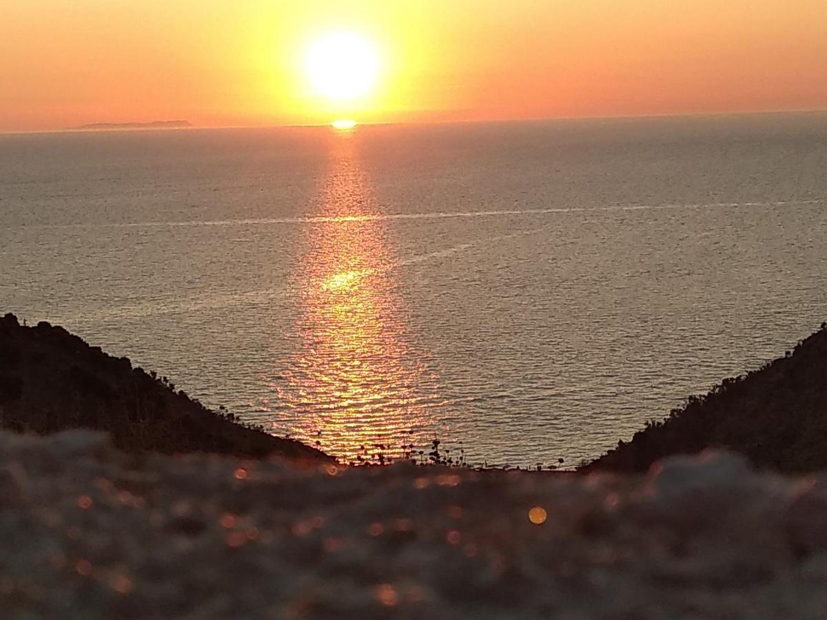 Vila Pasqyra Ksamil Bagian luar foto
